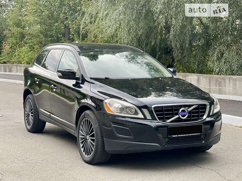 Позашляховик / Кросовер Volvo XC60 2011 в Києві