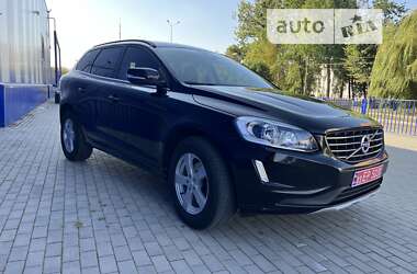Внедорожник / Кроссовер Volvo XC60 2016 в 