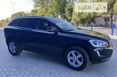 Внедорожник / Кроссовер Volvo XC60 2016 в 