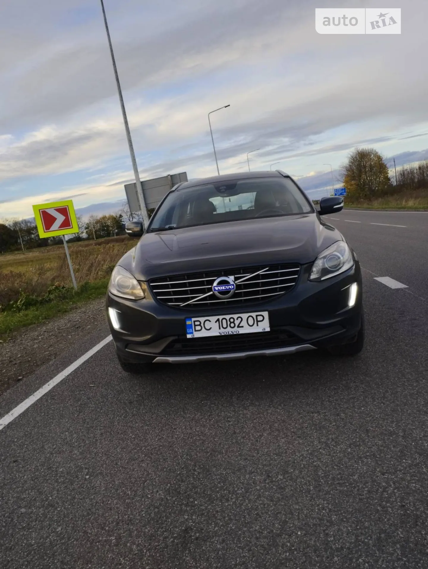 2017 Volvo XC60 - мініатюра 40