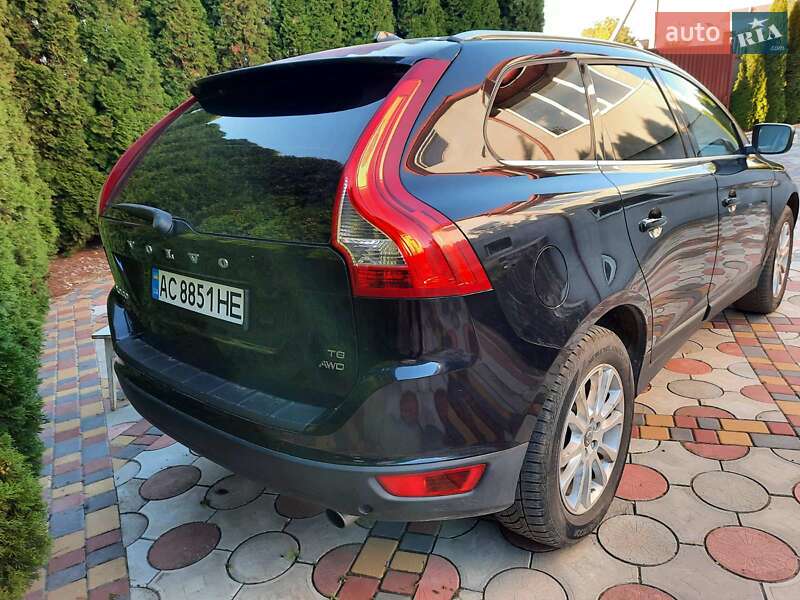 Внедорожник / Кроссовер Volvo XC60 2010 в Луцке