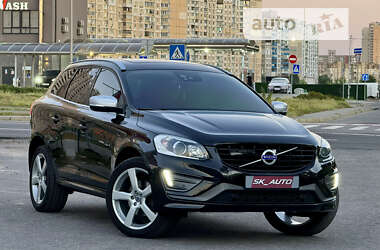 Внедорожник / Кроссовер Volvo XC60 2015 в Киеве