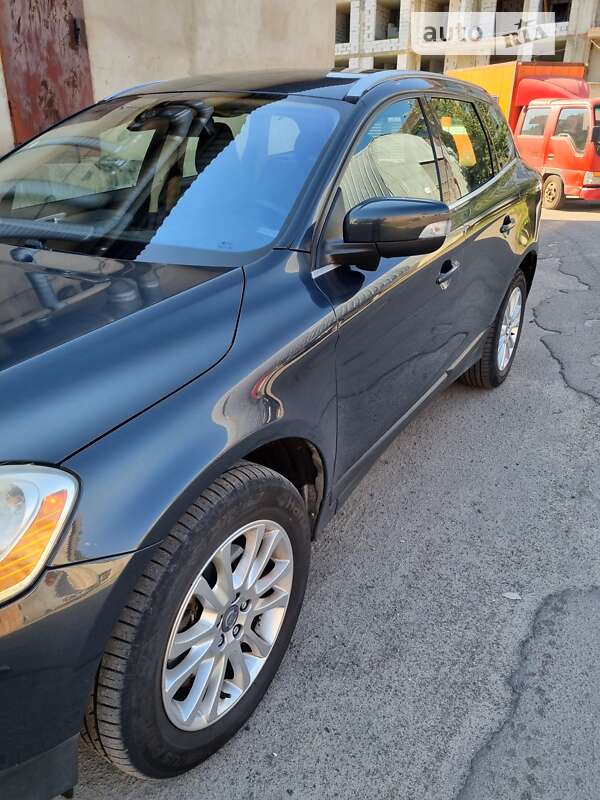 Внедорожник / Кроссовер Volvo XC60 2009 в Луцке