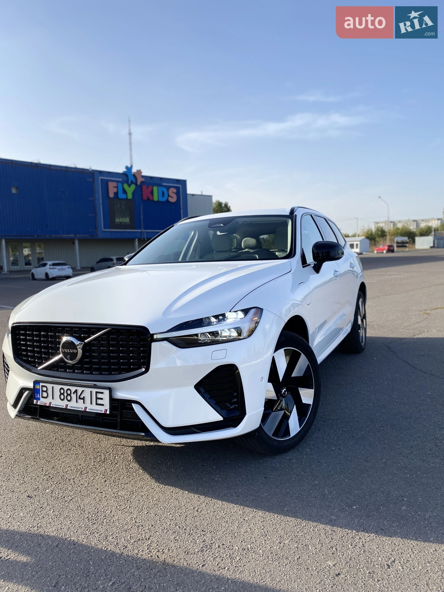 2023 Volvo XC60 - мініатюра 16