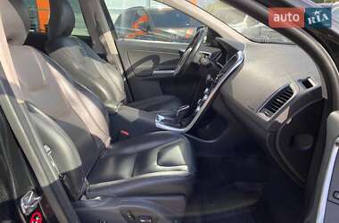 Внедорожник / Кроссовер Volvo XC60 2015 в 
