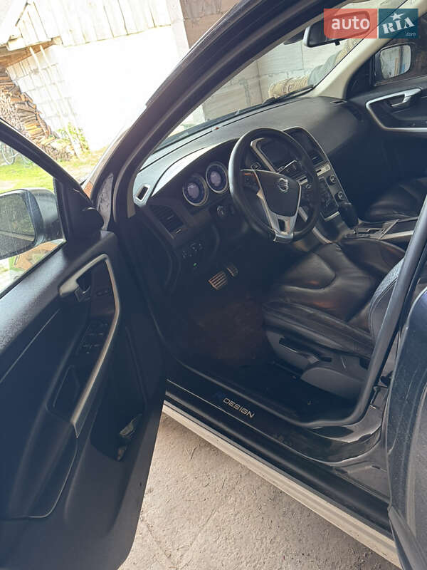 Внедорожник / Кроссовер Volvo XC60 2011 в Камне-Каширском