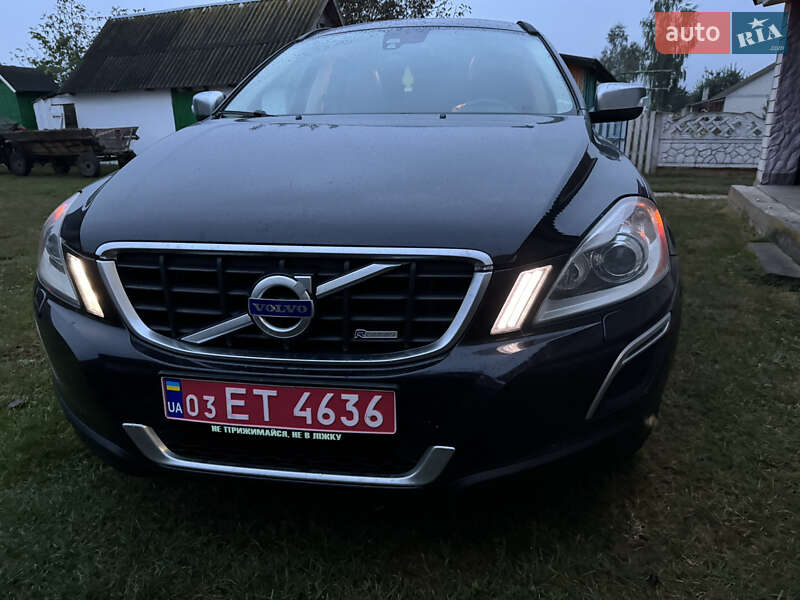Внедорожник / Кроссовер Volvo XC60 2011 в Камне-Каширском