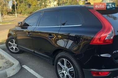 Внедорожник / Кроссовер Volvo XC60 2012 в 