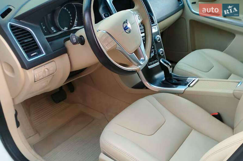 Внедорожник / Кроссовер Volvo XC60 2016 в Одессе