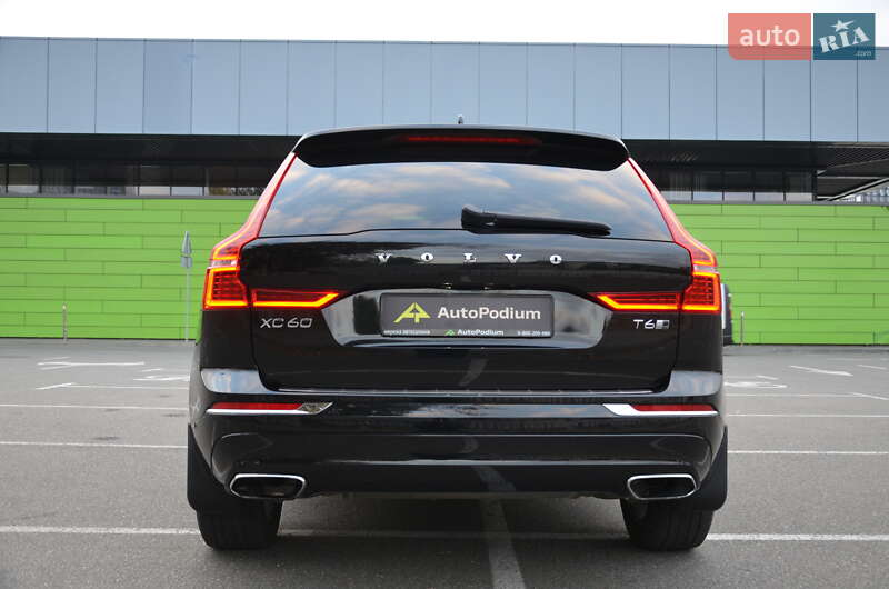 Внедорожник / Кроссовер Volvo XC60 2018 в Киеве