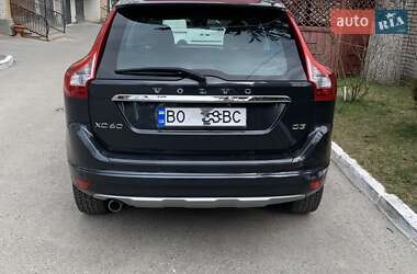 Внедорожник / Кроссовер Volvo XC60 2016 в 