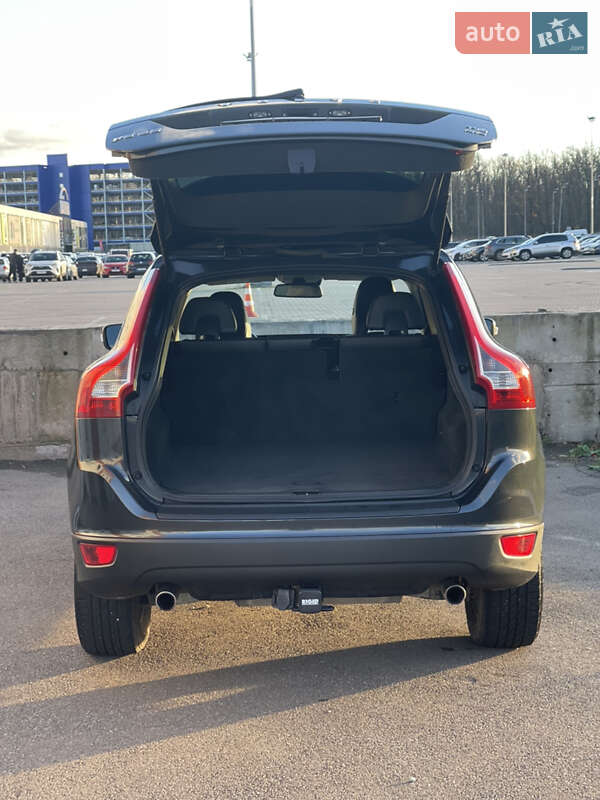 Позашляховик / Кросовер Volvo XC60 2013 в Києві