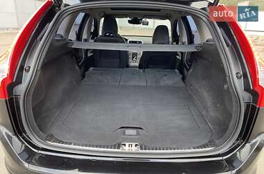 Внедорожник / Кроссовер Volvo XC60 2016 в 