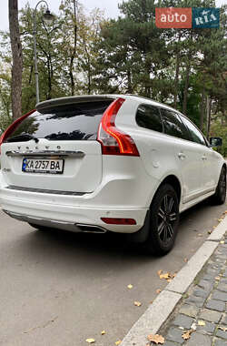 Позашляховик / Кросовер Volvo XC60 2017 в Києві