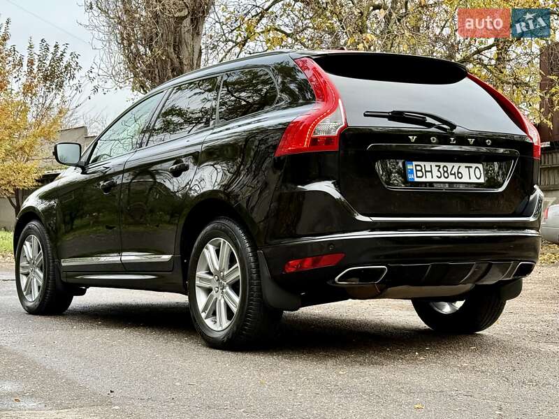 Внедорожник / Кроссовер Volvo XC60 2015 в Одессе