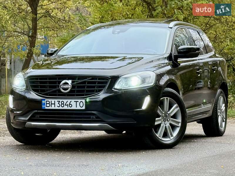 Внедорожник / Кроссовер Volvo XC60 2015 в Одессе