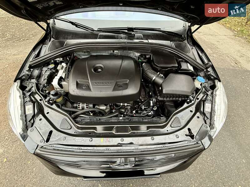 Внедорожник / Кроссовер Volvo XC60 2015 в Одессе
