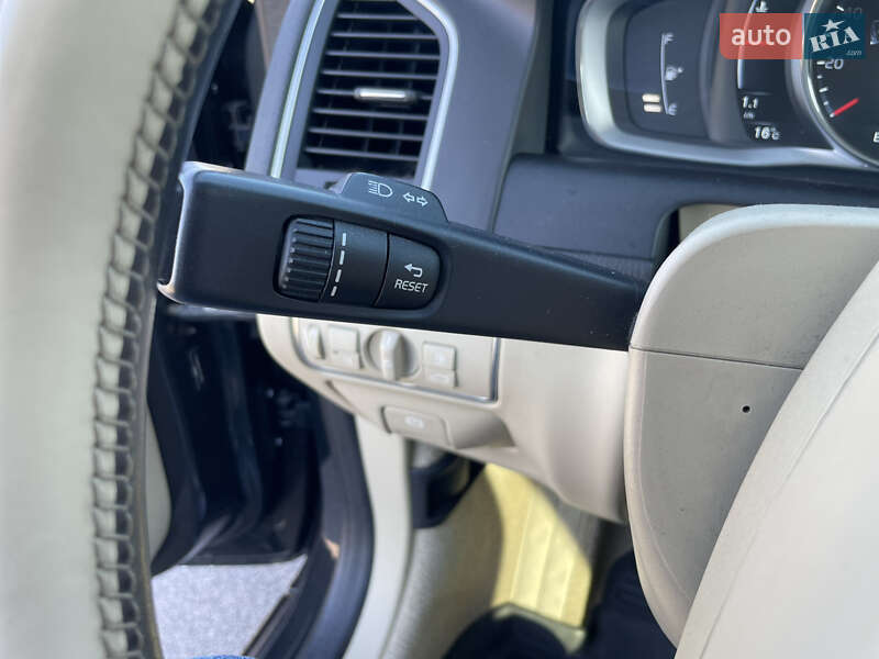 Внедорожник / Кроссовер Volvo XC60 2014 в Львове