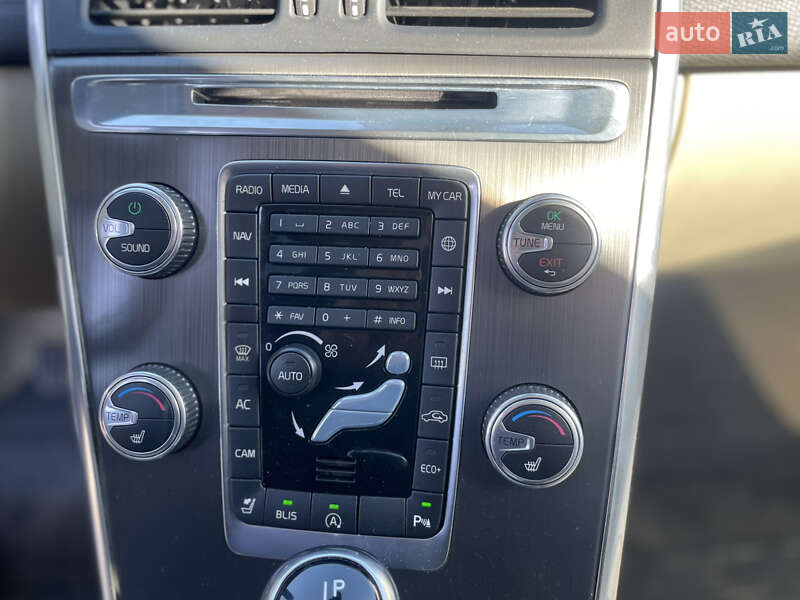 Внедорожник / Кроссовер Volvo XC60 2014 в Львове