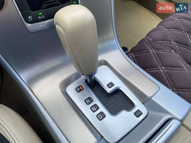 Позашляховик / Кросовер Volvo XC60 2011 в Новояворівську