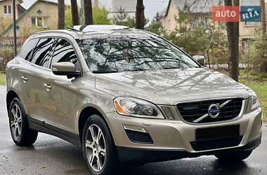 Позашляховик / Кросовер Volvo XC60 2012 в Києві