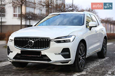 Позашляховик / Кросовер Volvo XC60 2022 в Івано-Франківську