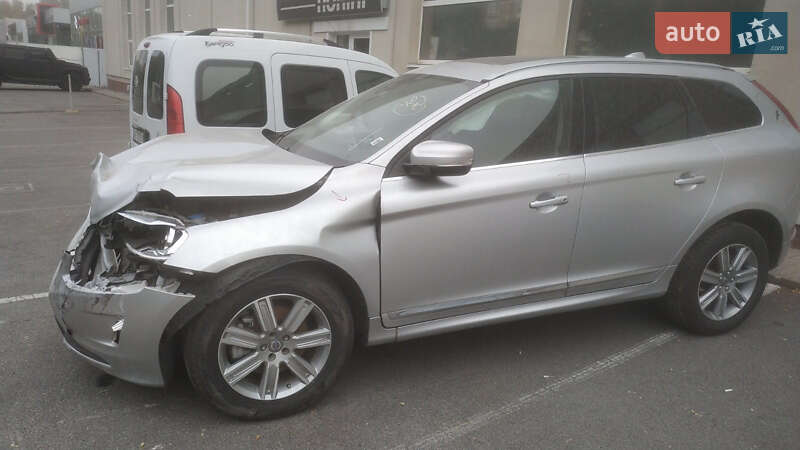 Позашляховик / Кросовер Volvo XC60 2016 в Кобеляках фото 15 Позашляховик / Кросовер Volvo XC60 2016 в Кобеляках