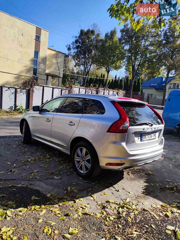 Внедорожник / Кроссовер Volvo XC60 2016 в Ровно фото 7 Внедорожник / Кроссовер Volvo XC60 2016 в Ровно