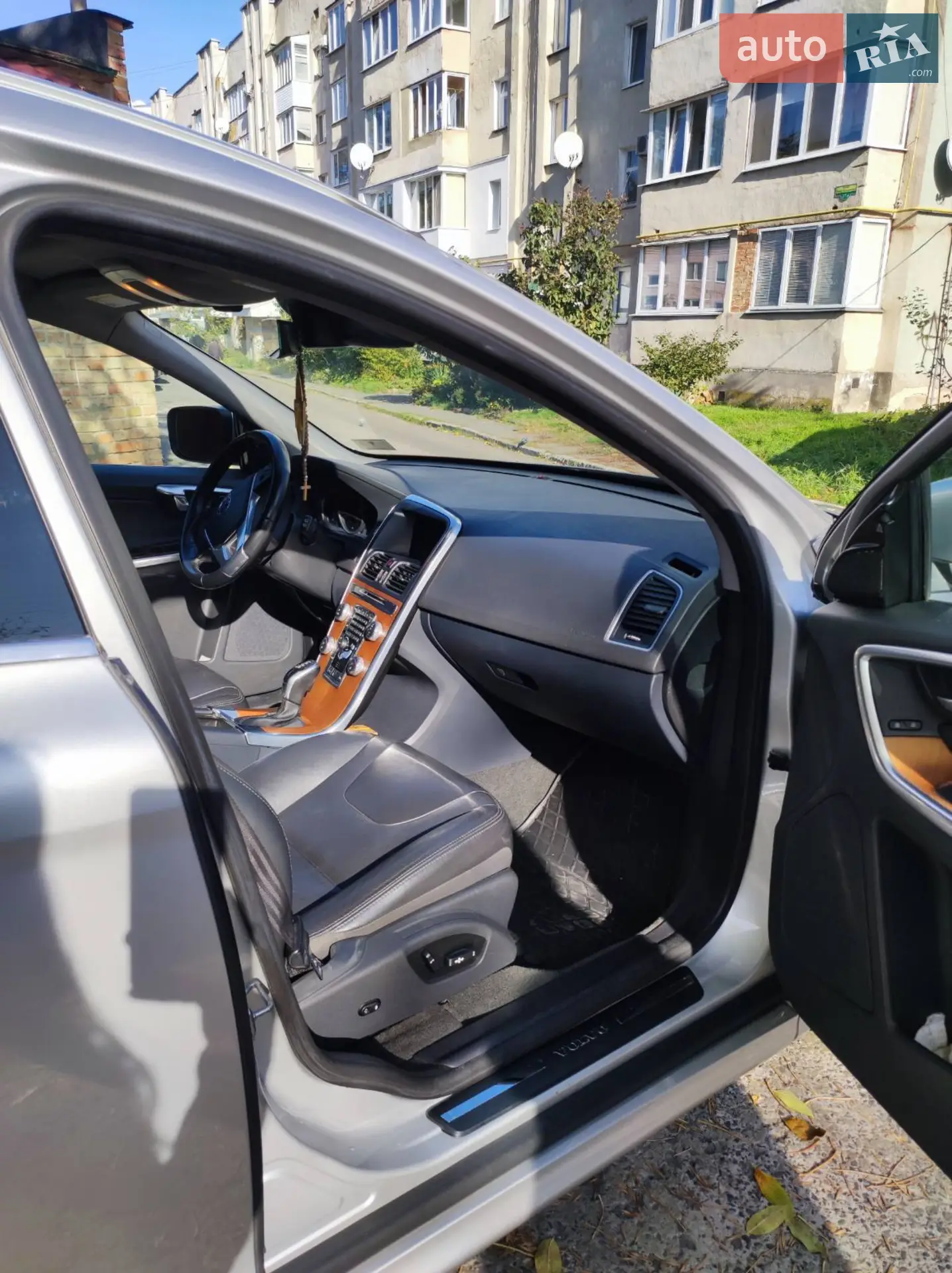 2016 Volvo XC60 - мініатюра 17