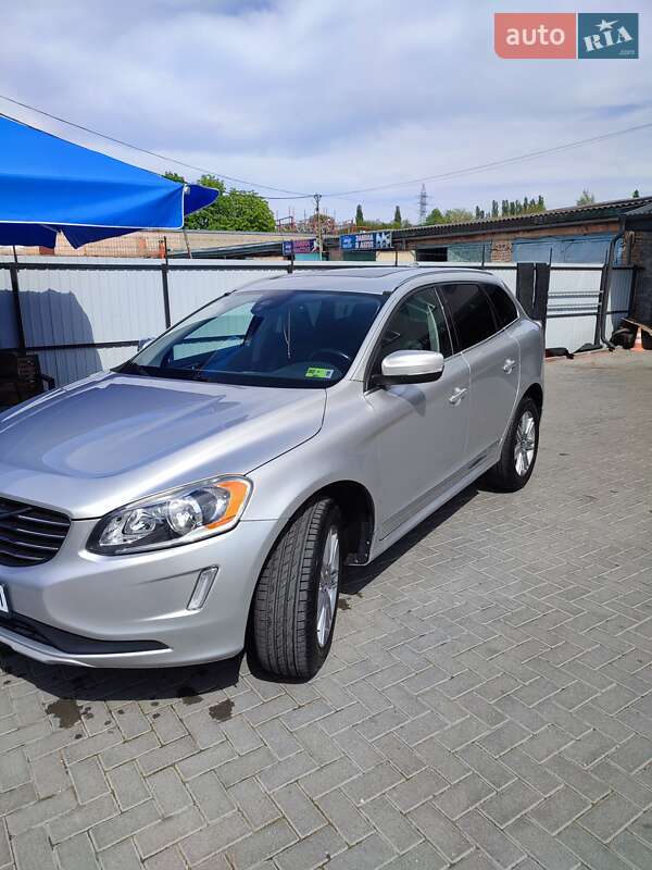 Volvo XC60 2016