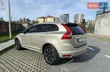 Позашляховик / Кросовер Volvo XC60 2017 в Львові