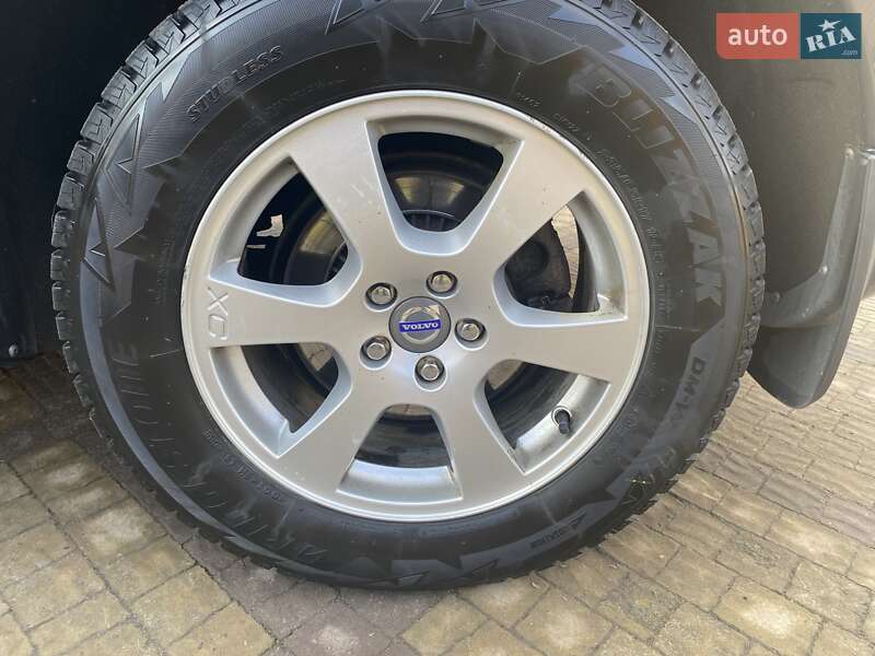 Внедорожник / Кроссовер Volvo XC60 2014 в Теребовле