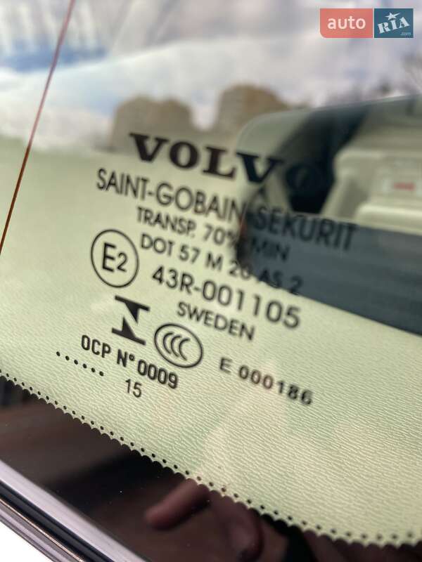 Внедорожник / Кроссовер Volvo XC60 2015 в Киеве