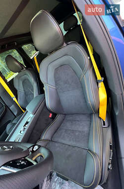 Внедорожник / Кроссовер Volvo XC60 2017 в 