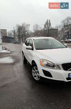 Внедорожник / Кроссовер Volvo XC60 2012 в 