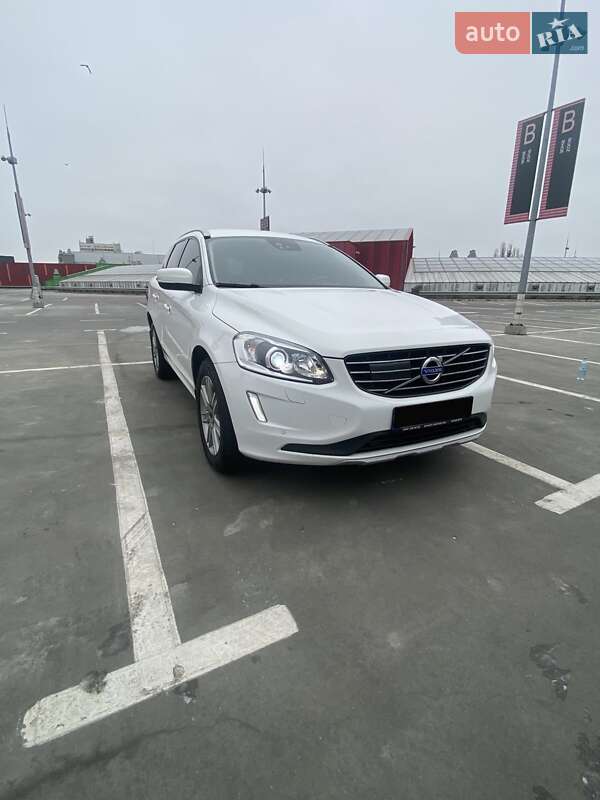 Позашляховик / Кросовер Volvo XC60 2017 в Києві