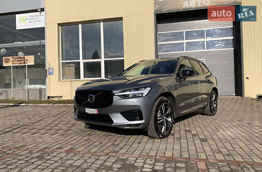 Внедорожник / Кроссовер Volvo XC60 2021 в 
