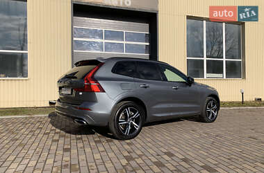 Внедорожник / Кроссовер Volvo XC60 2021 в 