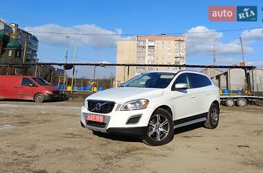 Позашляховик / Кросовер Volvo XC60 2011 в Івано-Франківську