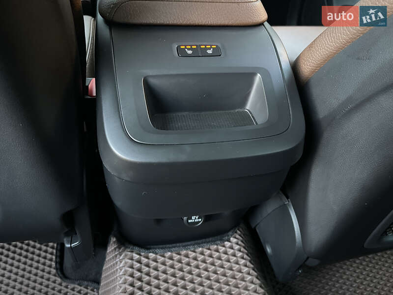 Внедорожник / Кроссовер Volvo XC60 2018 в Казатине