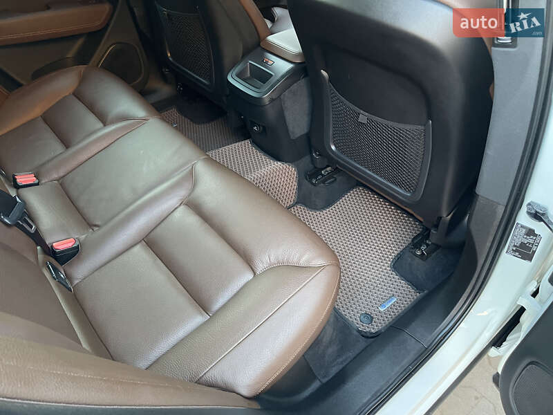 Внедорожник / Кроссовер Volvo XC60 2018 в Казатине