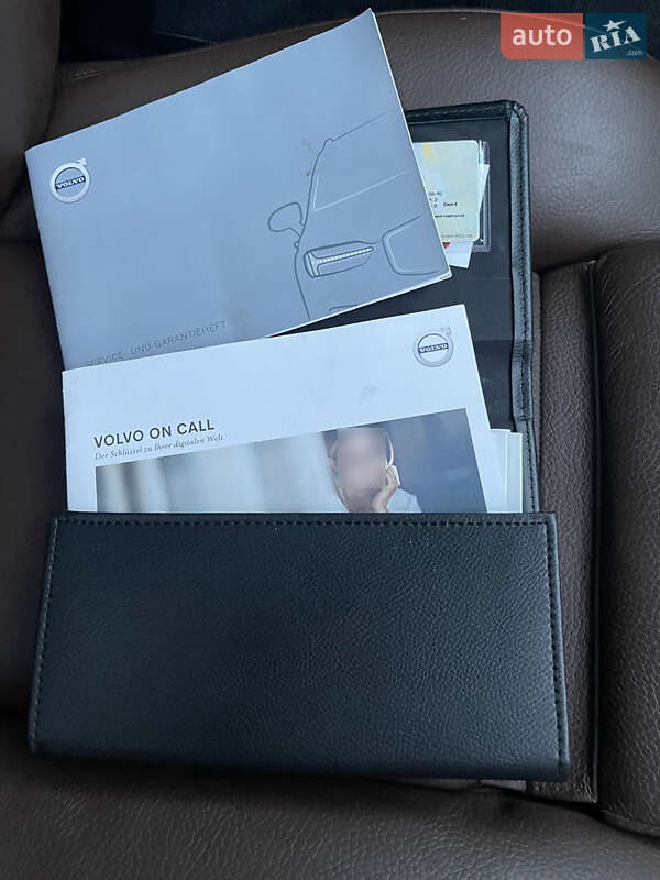 Внедорожник / Кроссовер Volvo XC60 2018 в Казатине