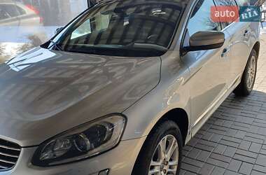 Позашляховик / Кросовер Volvo XC60 2015 в Києві