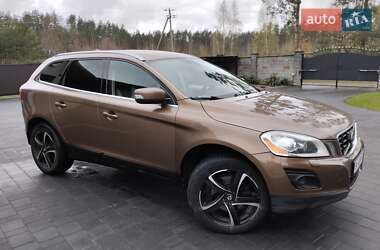 Внедорожник / Кроссовер Volvo XC60 2009 в Костополе