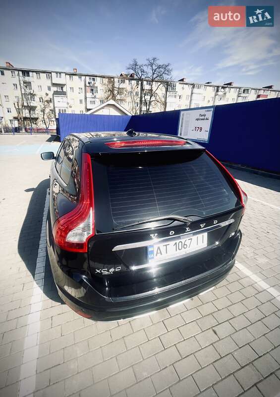 Внедорожник / Кроссовер Volvo XC60 2014 в Ивано-Франковске фото 9 Внедорожник / Кроссовер Volvo XC60 2014 в Ивано-Франковске