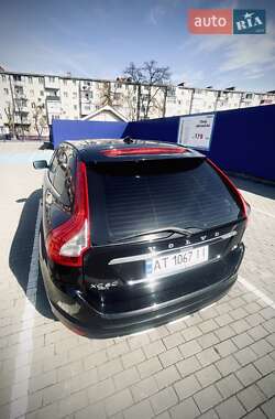 Внедорожник / Кроссовер Volvo XC60 2014 в 