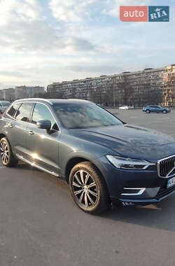 Внедорожник / Кроссовер Volvo XC60 2019 в Киеве