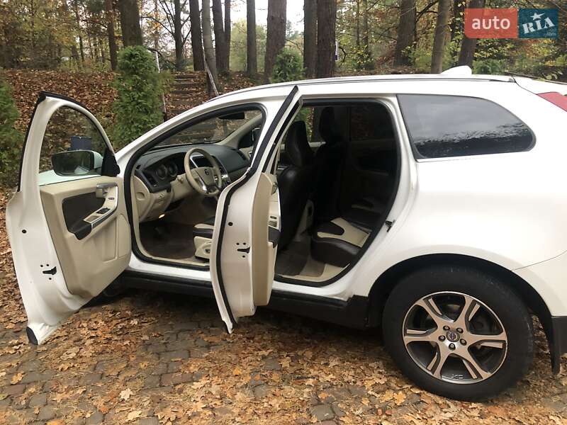 Внедорожник / Кроссовер Volvo XC60 2011 в Трускавце