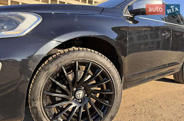 Внедорожник / Кроссовер Volvo XC60 2014 в 