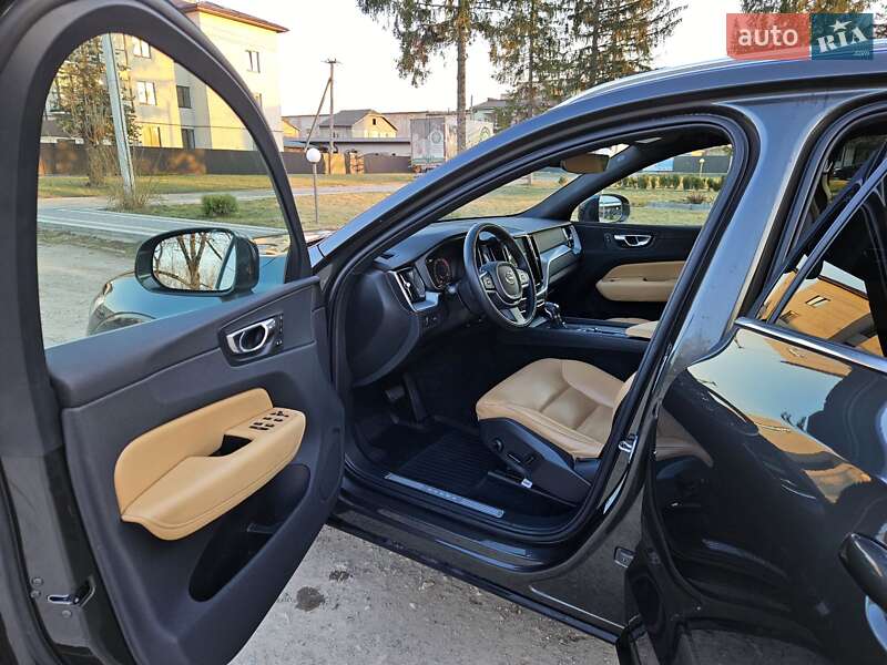 Внедорожник / Кроссовер Volvo XC60 2018 в Бучаче